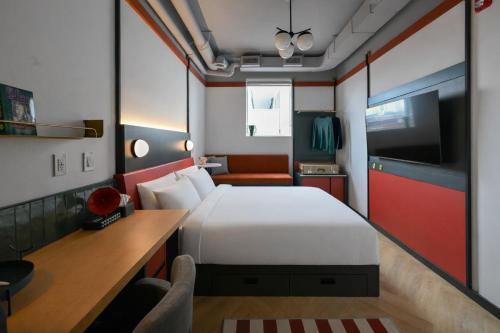 hotel photo