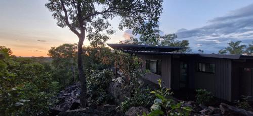 . The Ridge Retreat on Litchfield