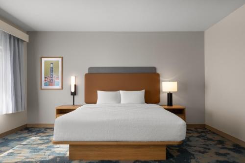 Hampton Inn & Suites by Hilton Ontario Room Type - King Studio Suite - Non-Smoking