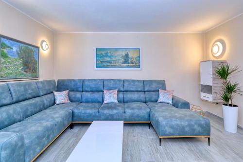 Koplietošanas atpūtas telpa ar TV, Rose in Ljubač