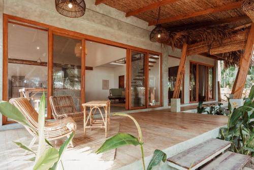 Punta Punta Surf Retreat 4
