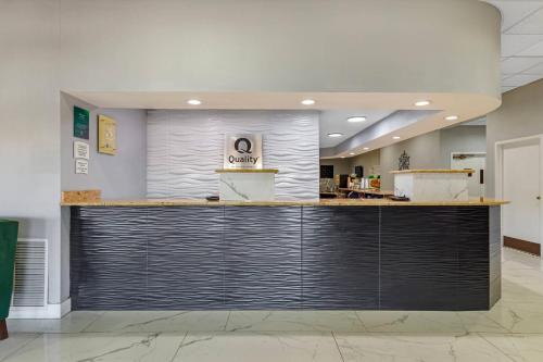 大堂, 品質酒店-哥倫布，密西西比州 (Quality Inn Columbus, MS) in 哥倫布