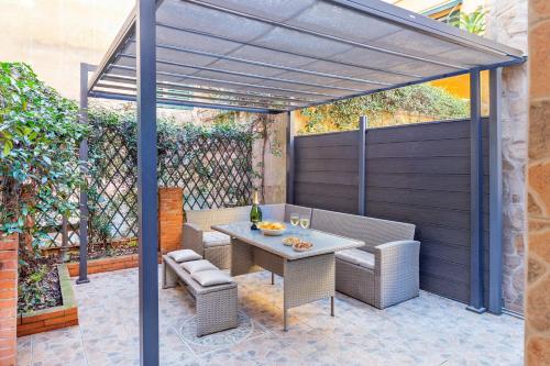 Casina Roxy, Roma