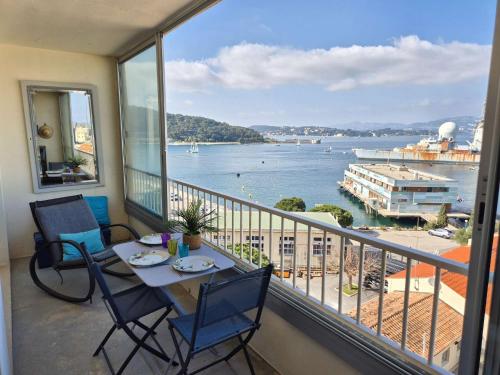 Vue mer, climatisation, WIFI, tout à pied - Location saisonnière - Saint-Mandrier-sur-Mer