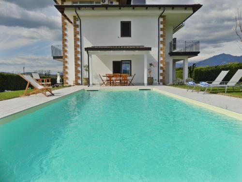 Villa Mariarosaria Luxury Dimora & Private Pool in Аморозі