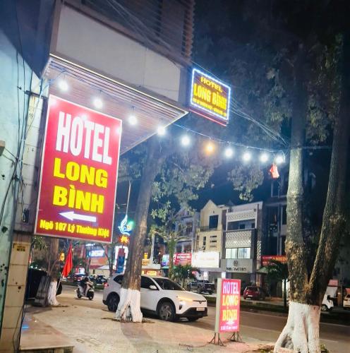 Long Bình Hotel (Long Binh Hotel) in Dong Hoi