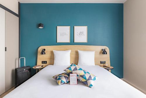 2 double beds