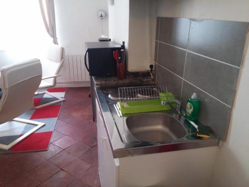 Cocina, Appartements Cote pont Vieux-Self Check-In in Carcassonne
