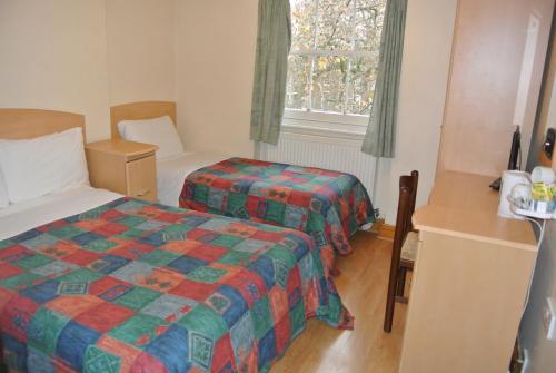 European Hotel – London, 07