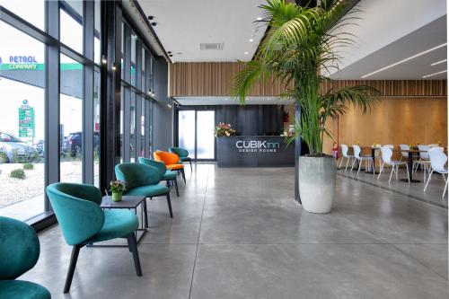 Vestabils, CUBIK inn Design Rooms in Gravina Di Catania