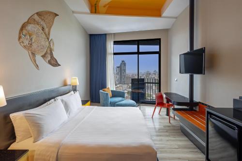 room detail thumbnail 0