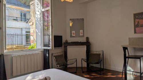 Joli studio fonctionnel et bien équipé, rack vélo - Location saisonnière - Saint-Avertin