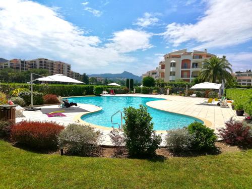Marina Suites îles Cannes - Location saisonnière - Mandelieu-la-Napoule