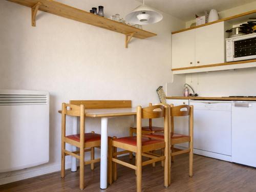 Charmant studio pour 3 pers. avec balcon, au pied des pistes, Reberty 2000 - FR-1-452-385 in Saint-Martin-de-Belleville