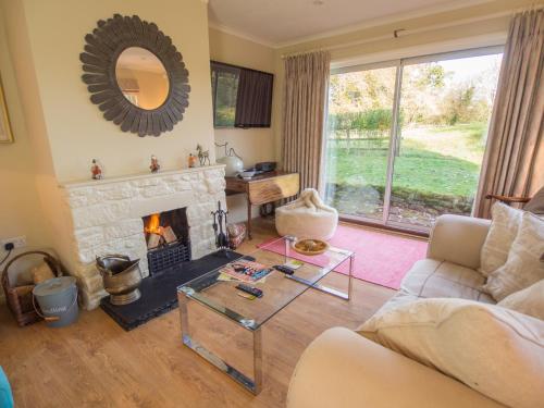 Yew Tree Cottage 2