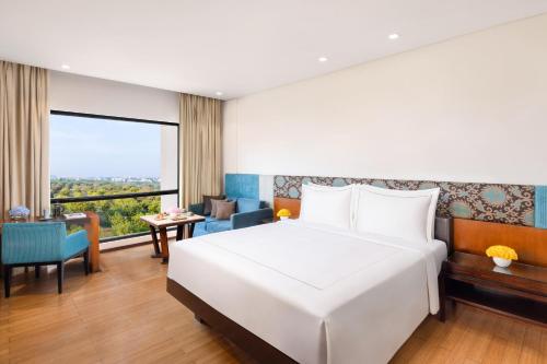 Atithi Stay By Kasa Lusso - Luxury 2 BHK In Faridabad, Фаридабад