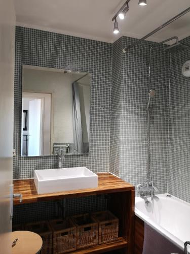 Charming 96m2 fantastic view in 圖爾寬