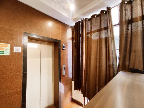 THE GRAND PLAZA - A Vintage Rooms By Organica Group in ชลันธระ