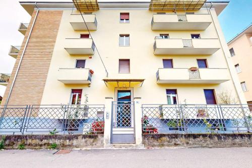 [Soleado] Il primo caffè con il sole da 3 lati ([Soleado] Il primo caffe con il sole da 3 lati) in Acqui Terme
