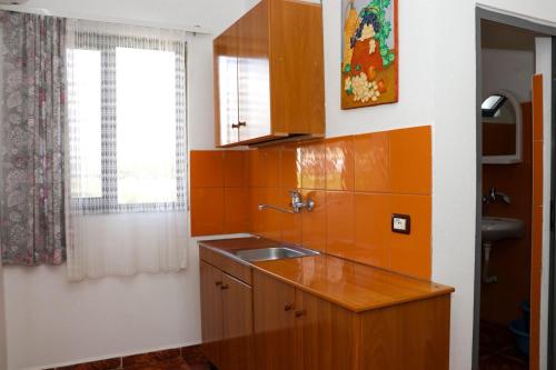 Баня, Green Villa in Велипоя