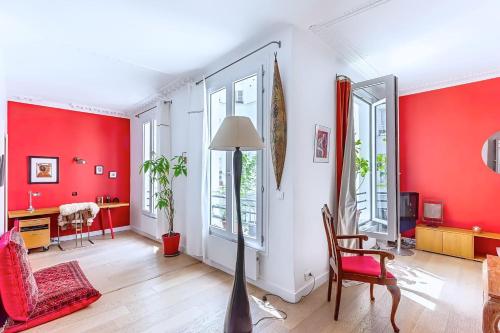 Charming flat near Canal Saint-Martin - image 10