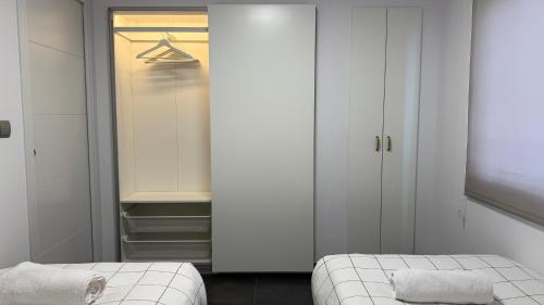 Apartamento Torre Yago primera linea playa Benidorm con Wi-Fi & AC 3