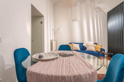 Garbo Market Flat