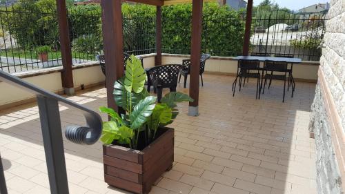 Erkély/terasz, Sirolo Relax - Terrazzo Vivibile, Clima e Navetta in Termini Imerese