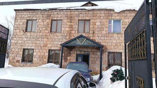 Kutchak AparanQ in Aragats