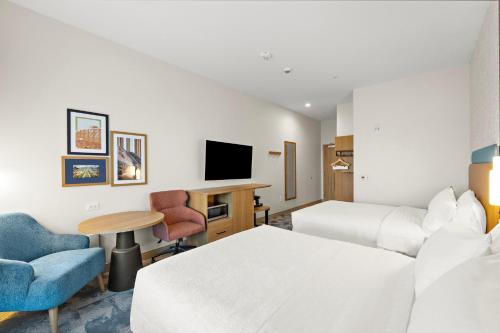 room detail thumbnail 1