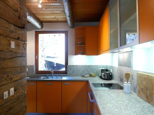 Konyha, Holiday Home Rustico Raslina by Interhome in Faido