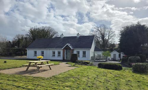 Viesnīcas āriene, An Grianán Getaway (An Grianan Getaway) in Burt