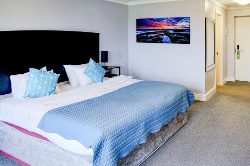 1 queen bed