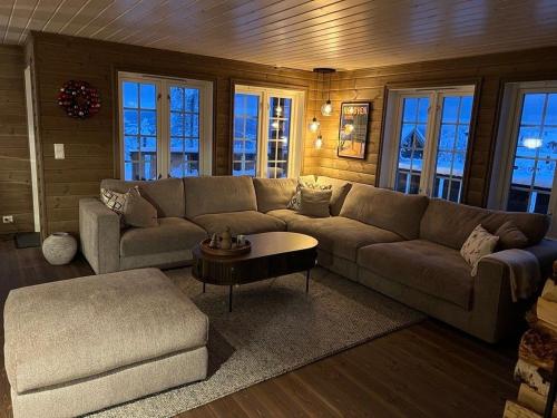 Nystoelen New cottage from 2023 amazing views in Nesbyen