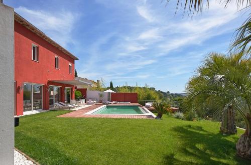 Villa Splendid - Luxury, private pool & hot tub
