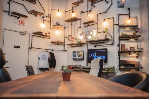 ล็อบบี้, PodShare Hollywood near ฮอลลีวูดวอล์ค ออฟเฟม