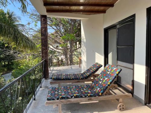 Family home for 8 guests with direct beach access in Cap Skirring