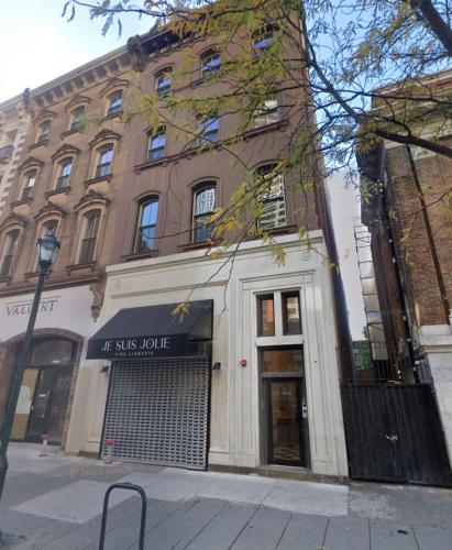 Luxury Chic Center City 2BR and 2Bath Apartment - image 3