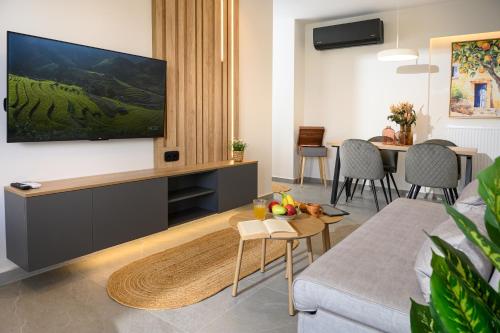 Q Luxury rooms Mandarin garden Perea – khách sạn tại Peraia