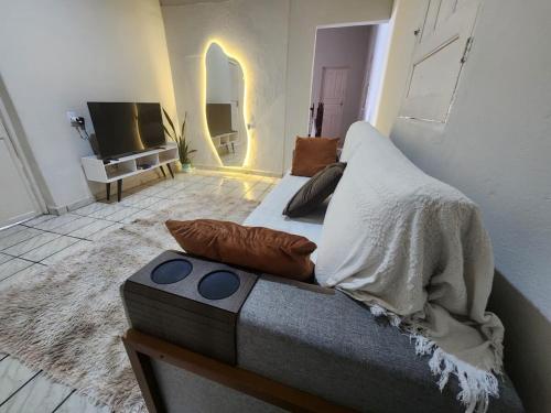 Koplietošanas atpūtas telpa ar TV, Casa simples e funcional in Aimorés