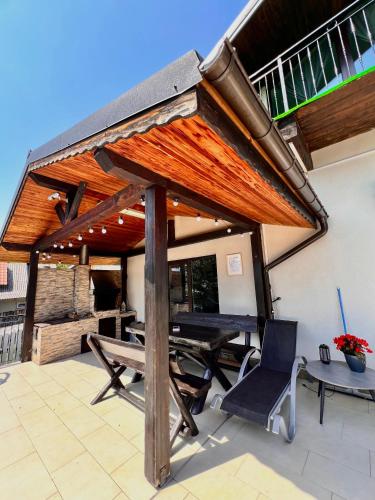 Casa Yla in Pângăraţi