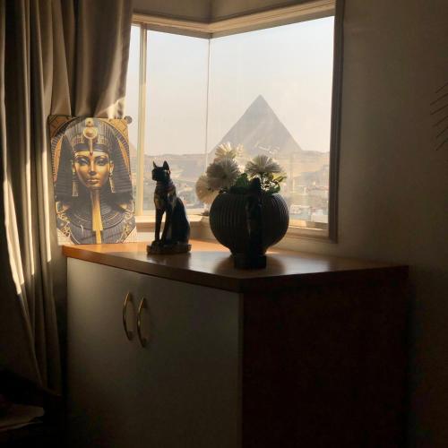 Rafifi pyramids inn view, Káhira