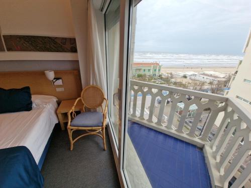 景觀, 城市酒店 (City Hotel) in 塞尼加利亞