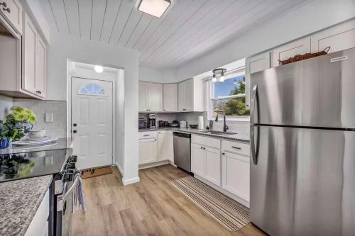 113 Madison Ave, Cuyahoga Falls in كيوياهوجا فالز