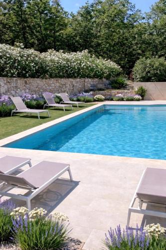 Villa Maluan, Maison d'hôtes, nature et calme au Pays de Fayence chambre d'hôte Mons