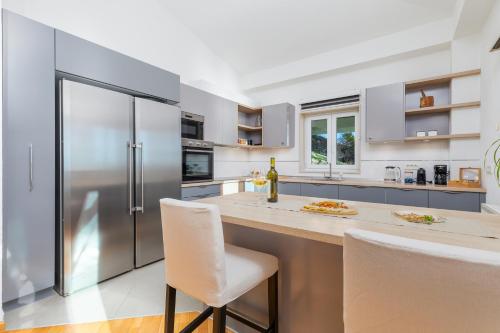 廚房, Mimice Hills Luxury Penthouse 229 m2, Panoramic Wrap Terrace, Jacuzzi,BBQ in 米米采