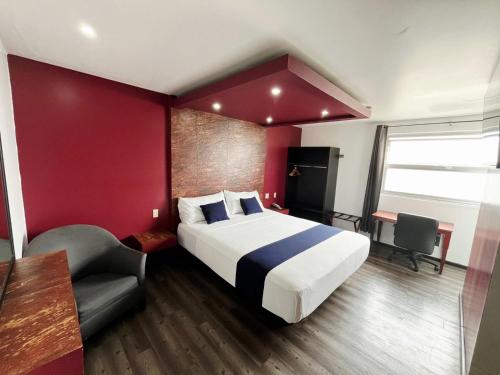 CAPITAL OHotel Rose in Ensenada
