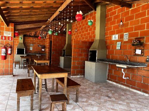Facilities, loft calmo p/ familia, piscina e perto da praia in Praia do Sape