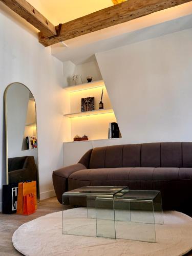 Eiffel Tower fully renovated 2026 apt with AC