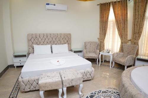 Izhaan Lodge - image 4